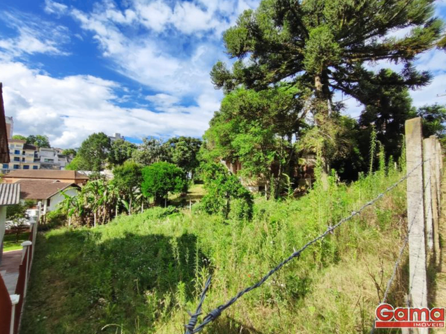 Terreno com 433m², à venda, no bairro Centro em Nova Prata