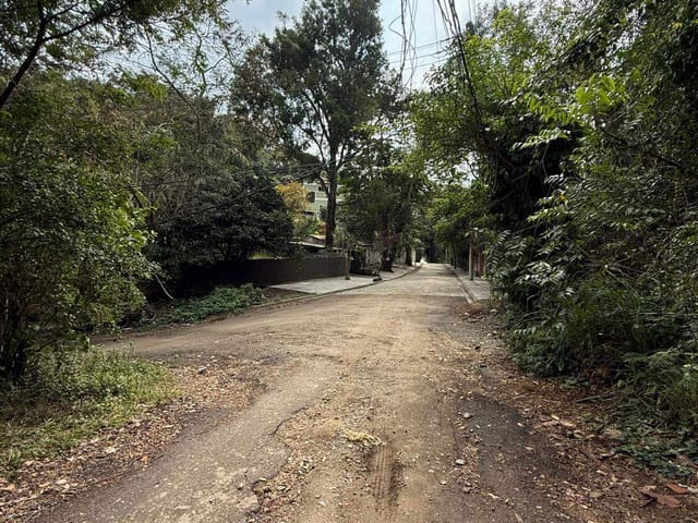 Terreno com 495m², à venda, no bairro Engenho do Mato em Niterói