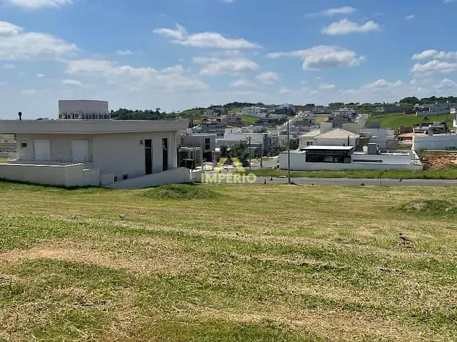 Terreno com 370m², à venda, no bairro Loteamento Residencial Una em Itu