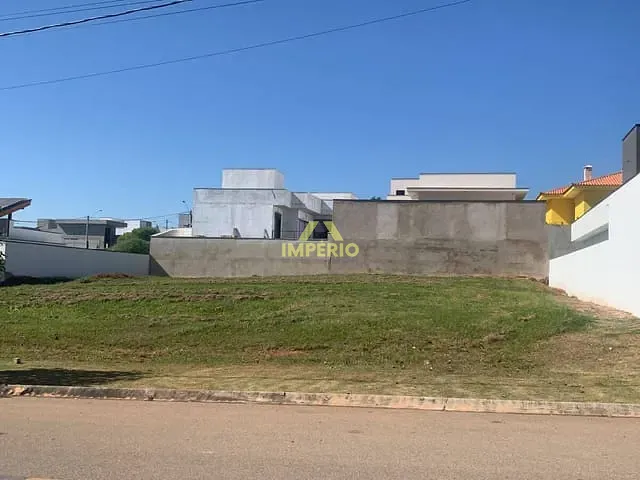 Terreno com 370m², à venda, no bairro Loteamento Residencial Una em Itu