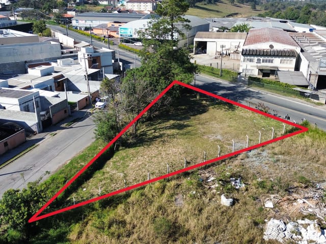 Foto do Terreno - Ótimo Terreno de ESQUINA medindo 864m² à venda, com 32 m de frente no bairro Campo Pequeno, Colombo, PR | K9 Imóveis