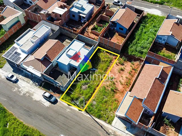 Terreno com 160m², à venda, no bairro Residencial dos Lagos em Itapira