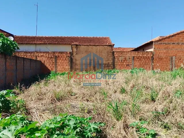 Terreno com 200m², à venda, no bairro Jardim Guanabara I em Ituverava