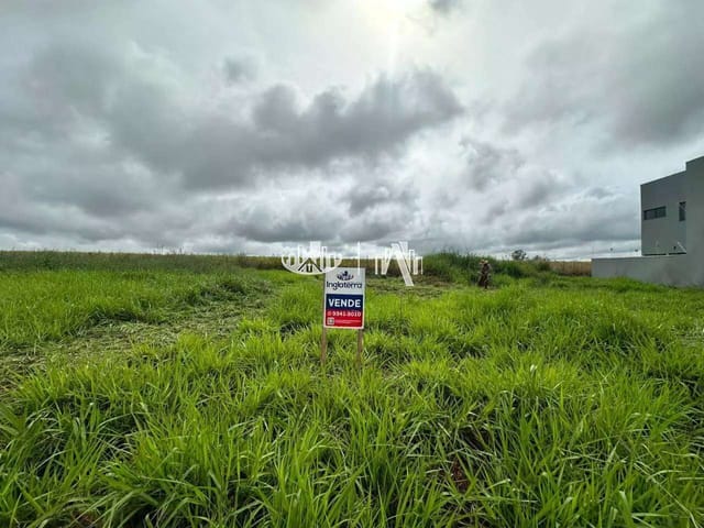 Terreno com 251m², à venda, no bairro Jardim Morumbi em Londrina