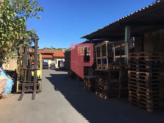 Terreno com 1000m², à venda, no bairro Cachoeirinha em Belo Horizonte