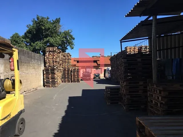 Terreno com 1000m², à venda, no bairro Cachoeirinha em Belo Horizonte