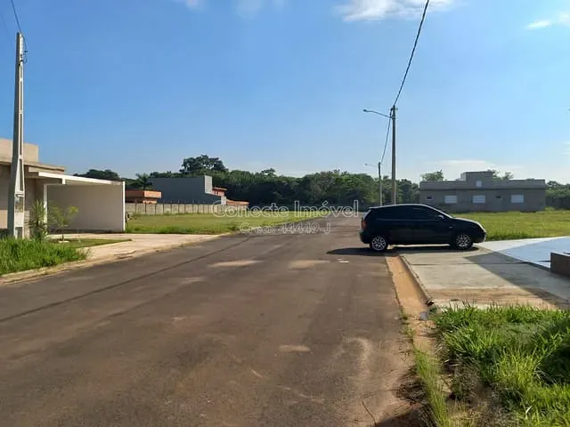 Terreno com 250m², à venda, no bairro Vargeão em Jaguariúna