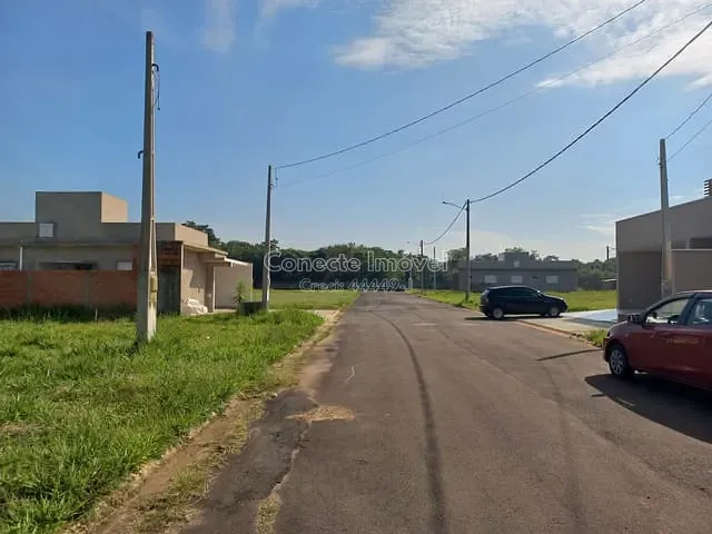 Terreno com 250m², à venda, no bairro Vargeão em Jaguariúna