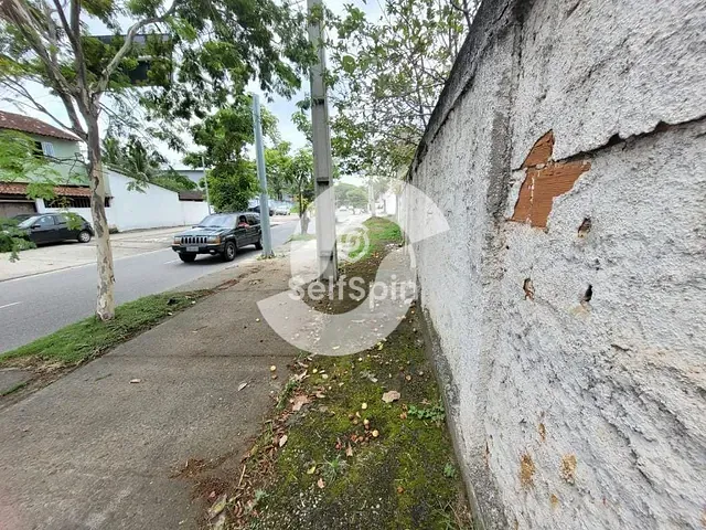 Terreno com 600m², para alugar, no bairro Piratininga em Niterói