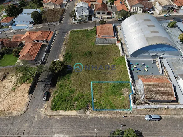 Terreno com 380m², à venda, no bairro Centro em Tomazina