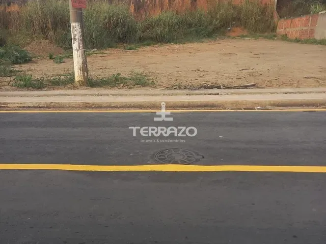 Terreno com 405m², à venda, no bairro Roma em Volta Redonda
