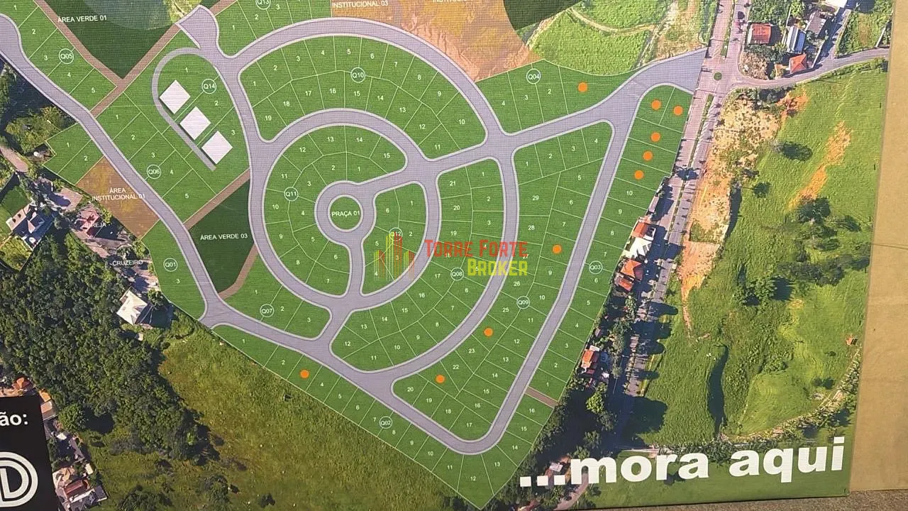 Terreno, 300 m² - Foto 1