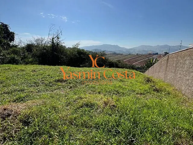 Terreno com 1000m², à venda, no bairro Vale das Montanhas em Cambuí
