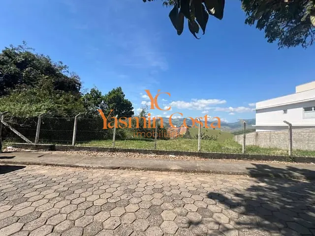 Terreno com 1000m², à venda, no bairro Vale das Montanhas em Cambuí