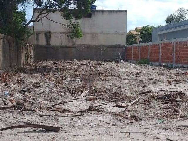 Terreno com 360m², à venda, no bairro Terra Firme em Rio das Ostras
