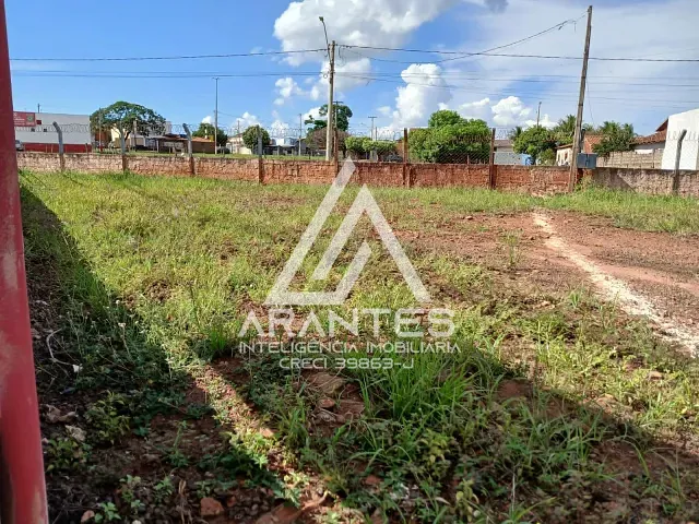 Terreno com 225m², à venda, no bairro Bom Jesus em Barretos