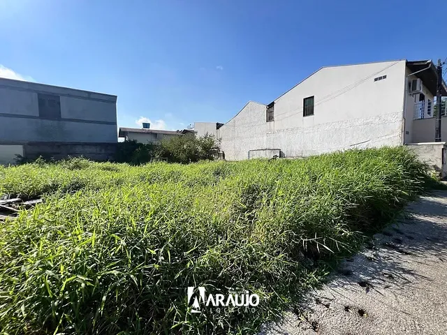 Terreno com 561m², para alugar, no bairro Cordeiros em Itajaí