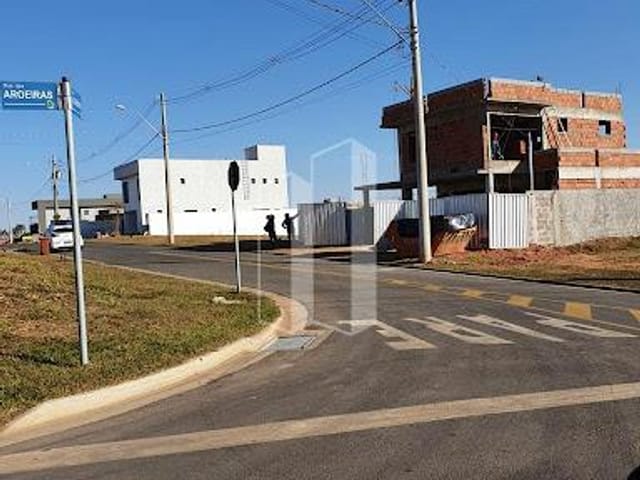 Terreno com 510m², à venda, no bairro Jardins Bolonha em Senador Canedo