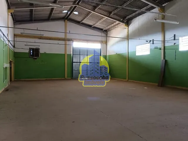 Terreno com 2000m², à venda, no bairro Centro (Cotia) em Cotia