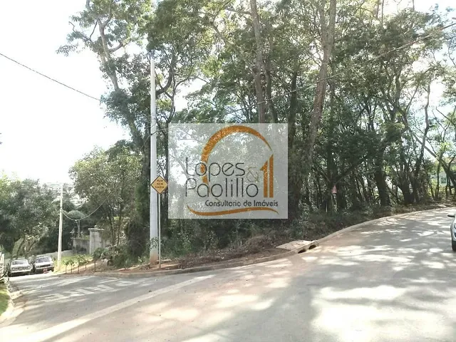 Terreno com 357m², à venda, no bairro Retiro das Fontes em Atibaia