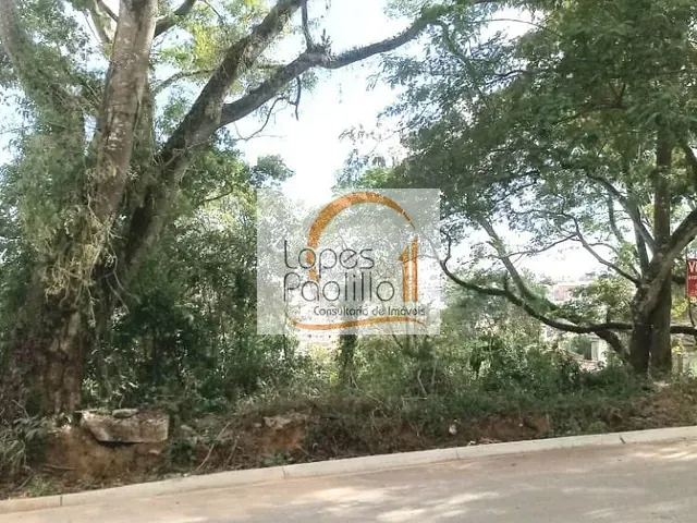 Terreno com 357m², à venda, no bairro Retiro das Fontes em Atibaia