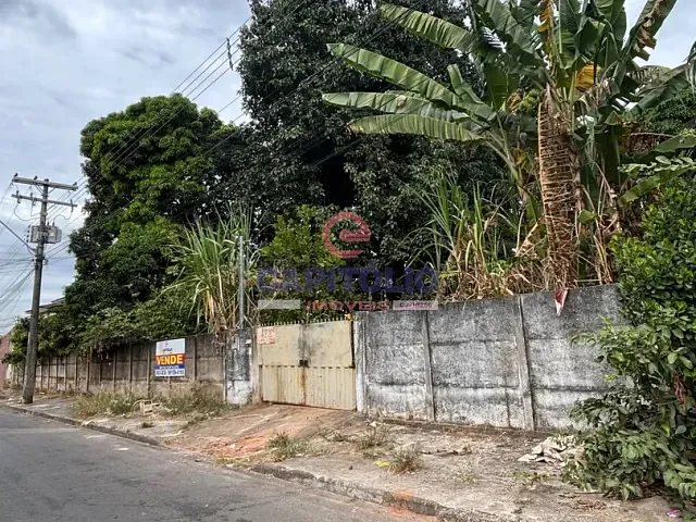Terreno com 1125m², à venda, no bairro Água Branca em Goiânia