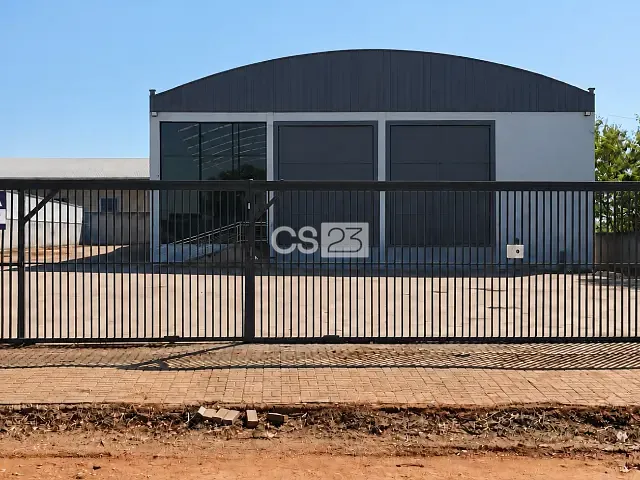 Galpão / Barracão com 2628m², para alugar, no bairro Estância Dlaville em Londrina