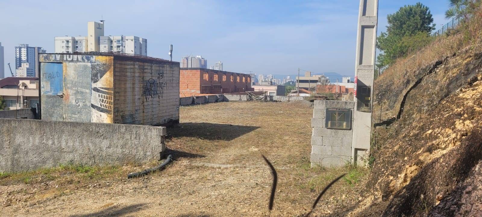 Terreno, 319 m² - Foto 2