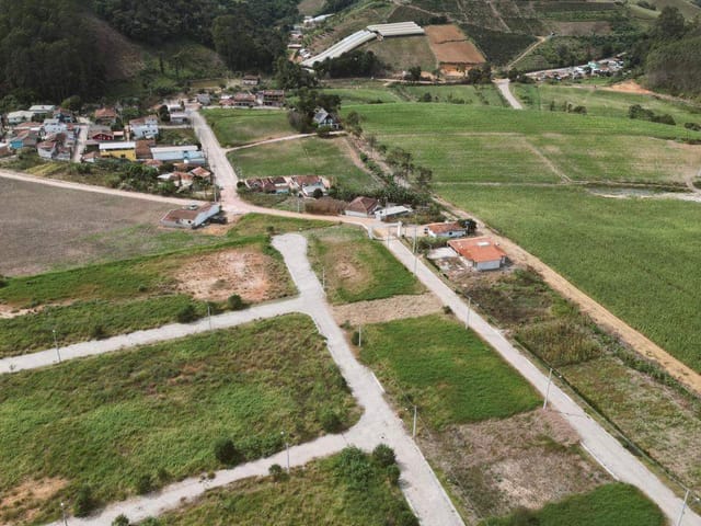 Terreno com 300m², à venda, no bairro 1 em Venda Nova do Imigrante