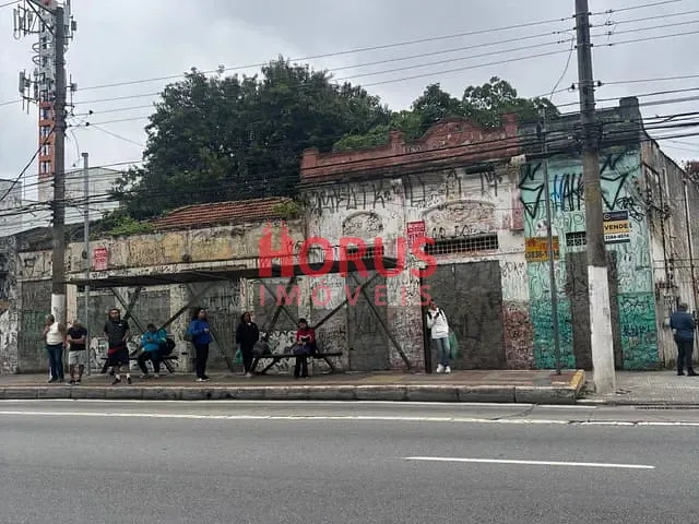 Terreno com 1400m², à venda, no bairro Água Branca em São Paulo