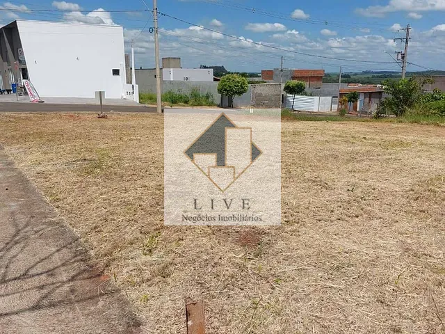 Terreno com 303m², à venda, no bairro Reserva Centenária em Santa Bárbara D'Oeste
