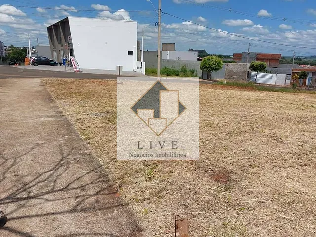 Terreno com 303m², à venda, no bairro Reserva Centenária em Santa Bárbara D'Oeste