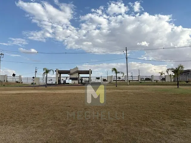 Terreno com 360m², à venda, no bairro Terras de Santa Balbina em Serrana