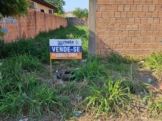 Terreno com 300m², à venda, no bairro Jardim Califórnia em Sinop