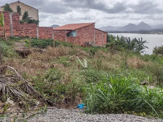 Terreno com 450m², à venda, no bairro Parque Nanci em Maricá