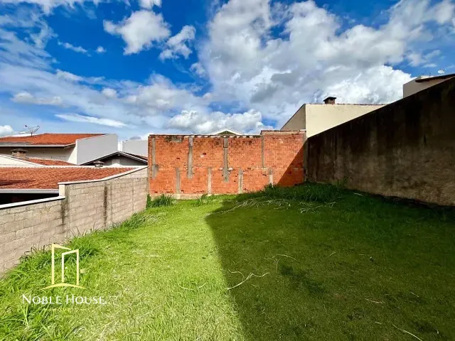 Terreno com 250m², à venda, no bairro Pinheirinho em Vinhedo