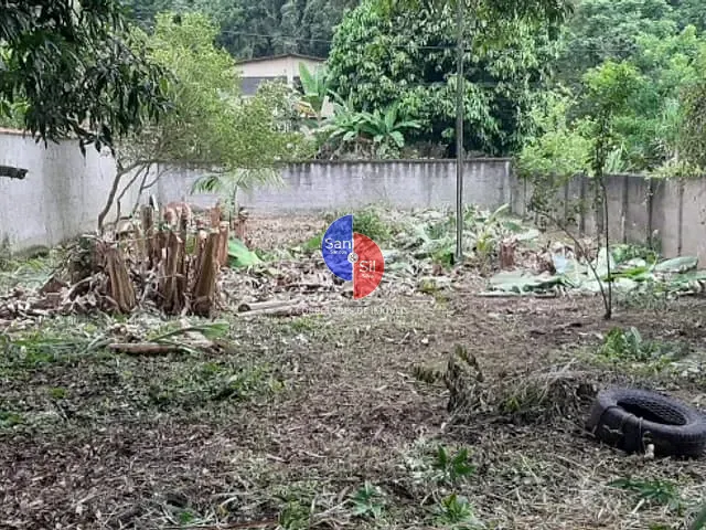 Terreno com 360m², à venda, no bairro Ipiranga (Praia de Mauá) em Magé