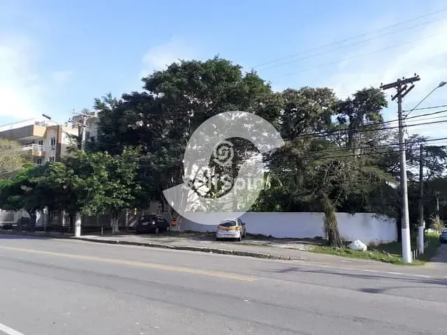 Terreno com 583m², para alugar, no bairro Itaipu em Niterói