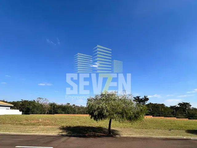 Terreno com 965m², à venda, no bairro Vila Aviação em Bauru