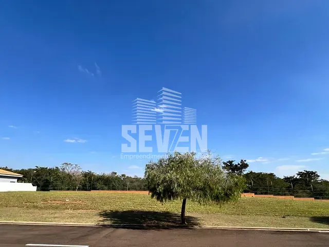 Terreno com 965m², à venda, no bairro Vila Aviação em Bauru