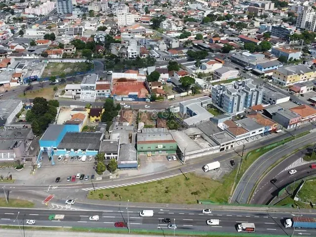 Terreno com 595m², à venda, no bairro Pinheirinho em Curitiba