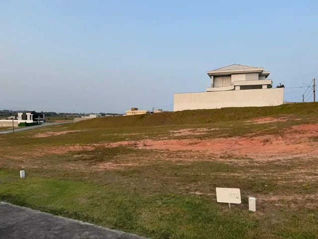 Terreno com 488m², à venda, no bairro Viverde III em Rio das Ostras