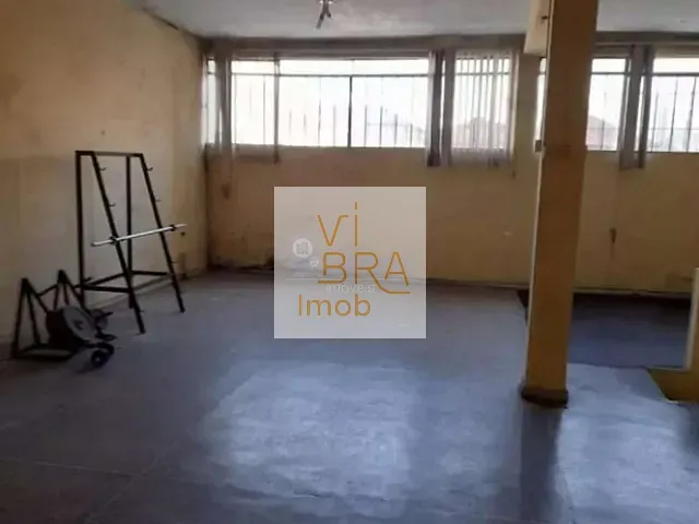 Terreno com 465m², à venda, no bairro Centro em Curitiba