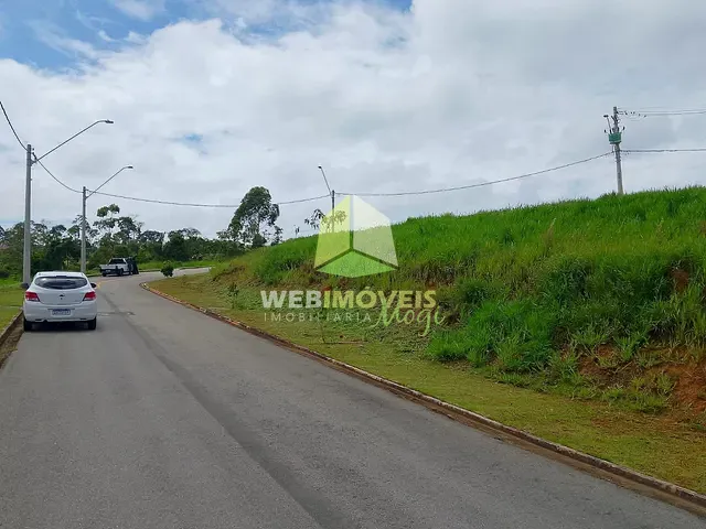 Terreno com 250m², à venda, no bairro Cézar de Souza em Mogi das Cruzes