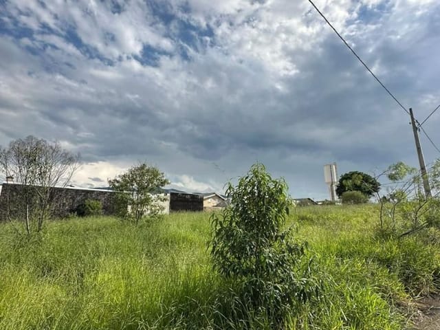 Terreno com 300m², à venda, no bairro Sierra em Extrema