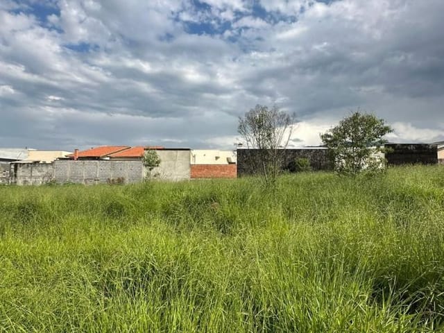 Terreno com 300m², à venda, no bairro Sierra em Extrema