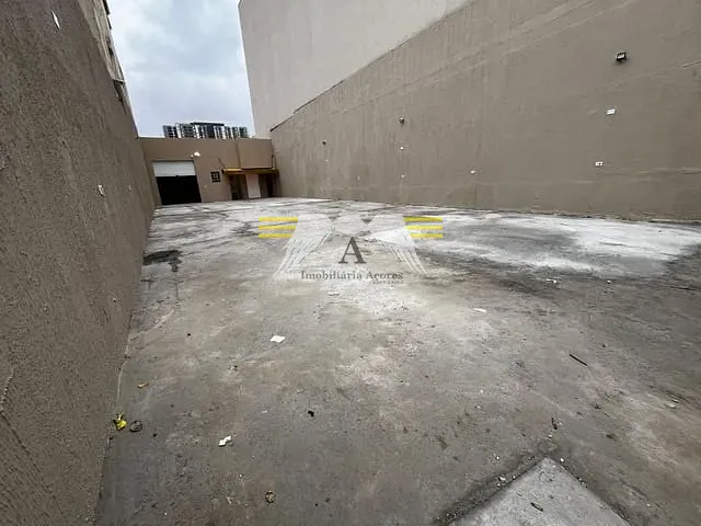 Terreno com 270m², para alugar, no bairro Brás em São Paulo