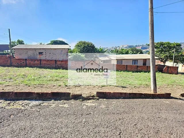 Terreno com 197m², à venda, no bairro VILA MARIA em Jacarezinho