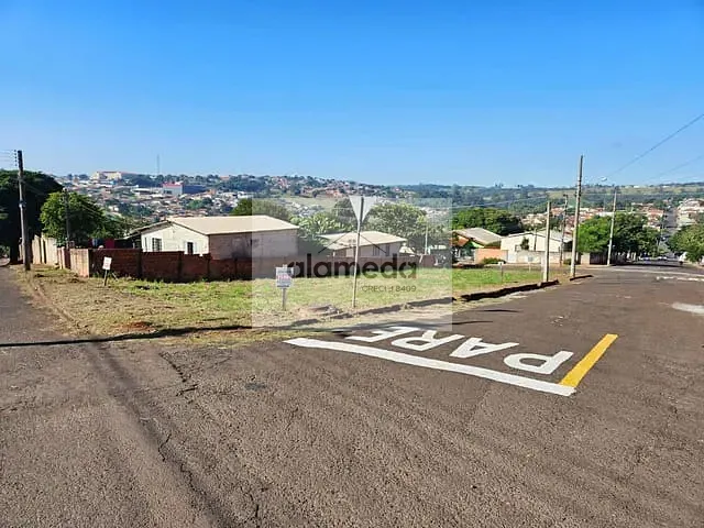 Terreno com 197m², à venda, no bairro VILA MARIA em Jacarezinho