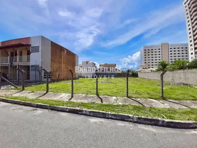 Terreno com 1100m², para alugar, no bairro Farolândia em Aracaju